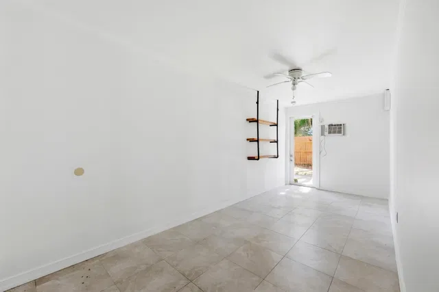 Residence photo 34