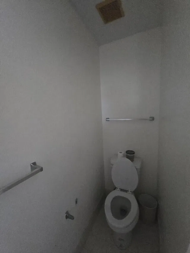  Residence photo 8