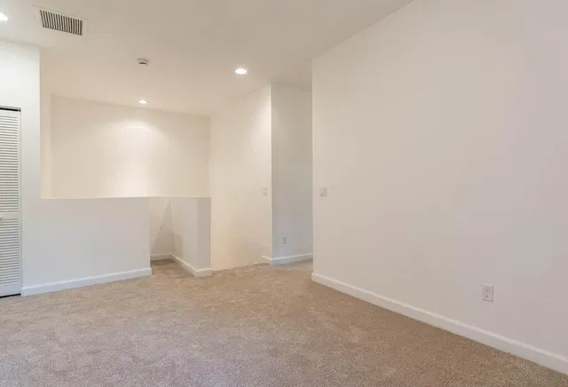 Residence photo 18