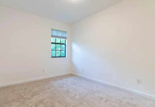 Residence photo 26