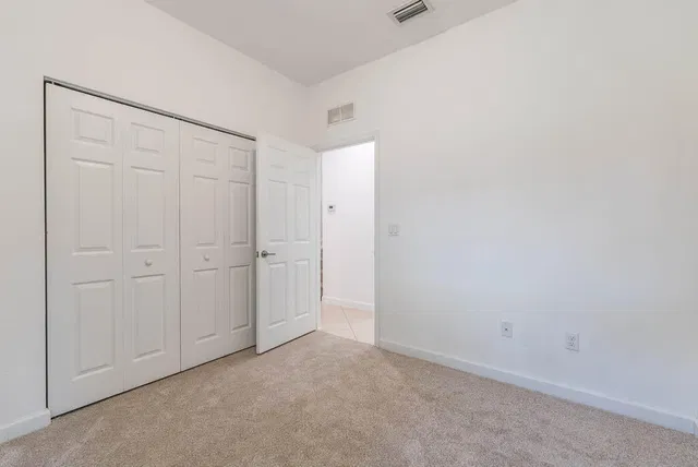 Residence photo 28