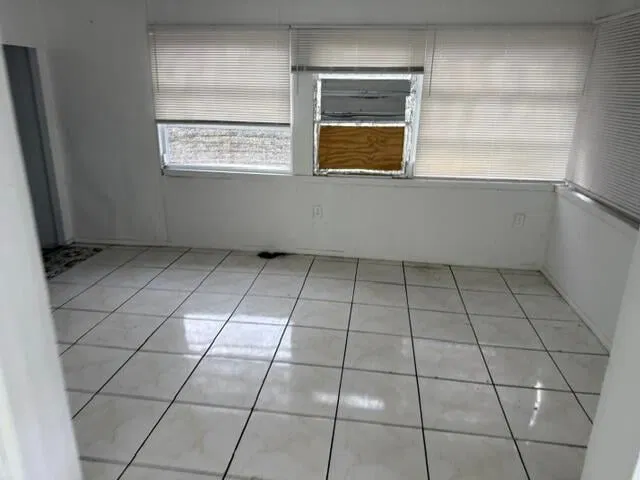  Residence photo 17
