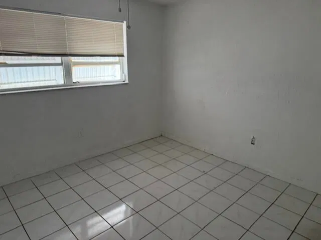  Residence photo 32