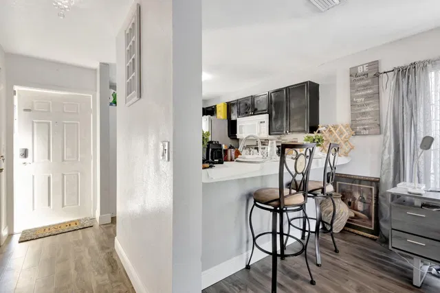 Residence photo 9