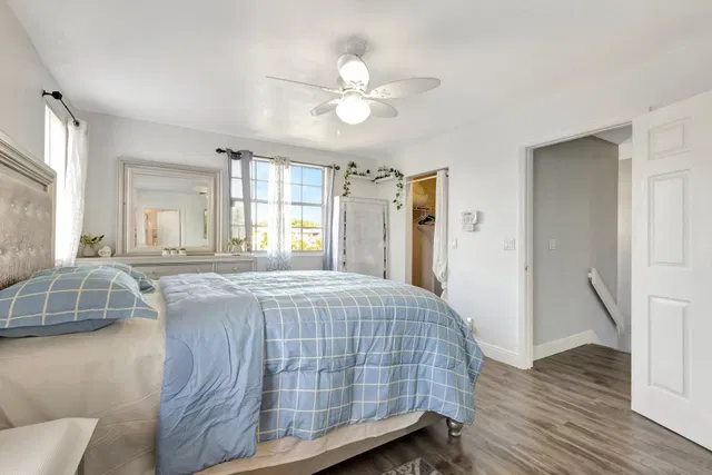 Residence photo 18