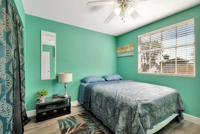 Residence photo 26