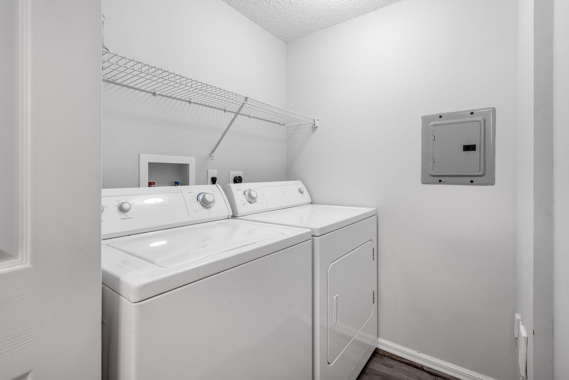 Residence photo 19