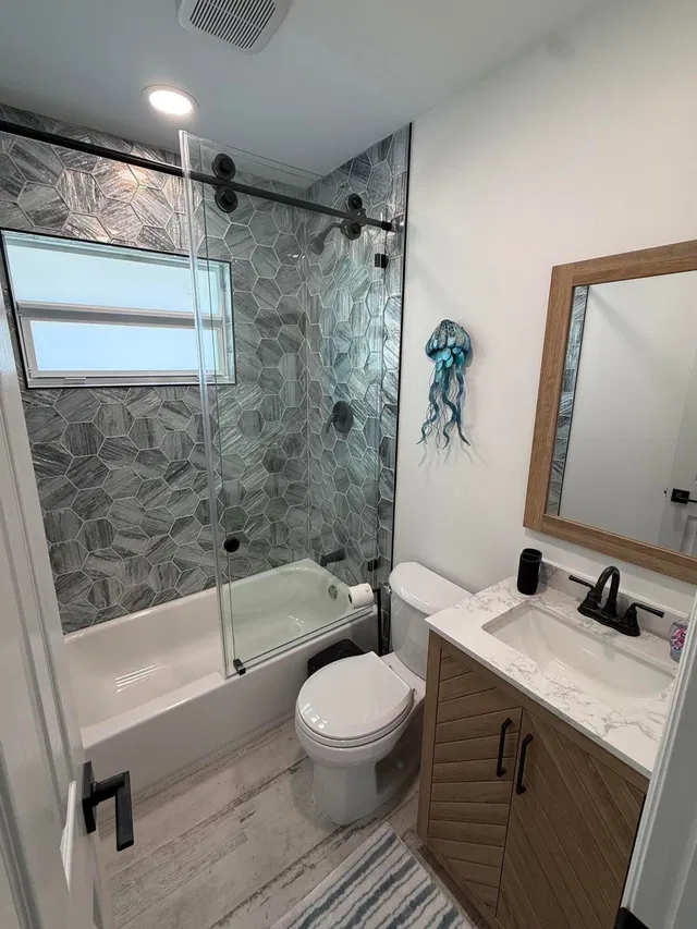 Unit 6 photo 15