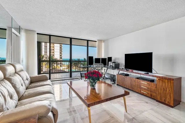 Eastpointe Singer Island Unit 5g photo 19