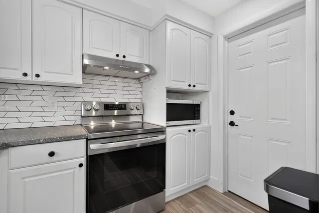 Residence photo 10