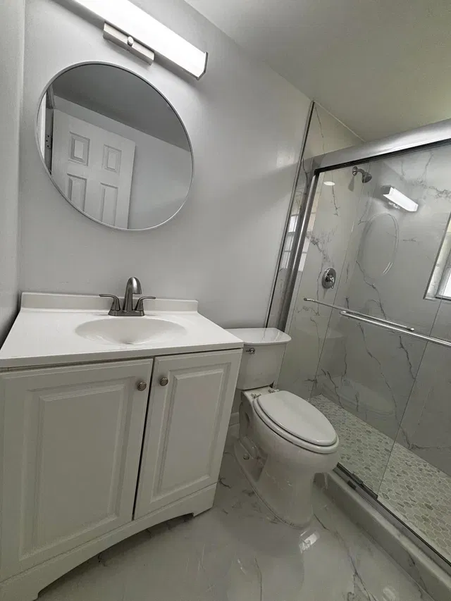  Unit 204 photo 8