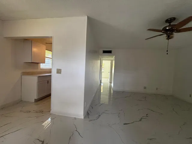  Unit 204 photo 12