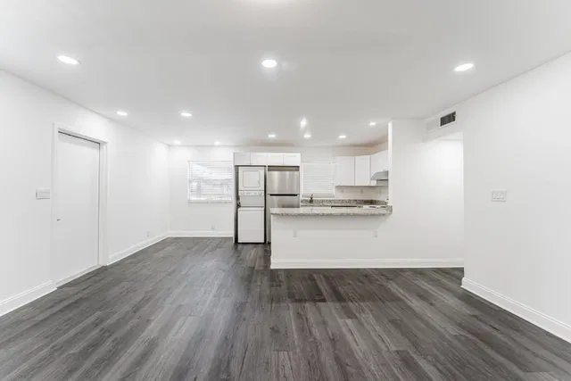  Residence photo 11
