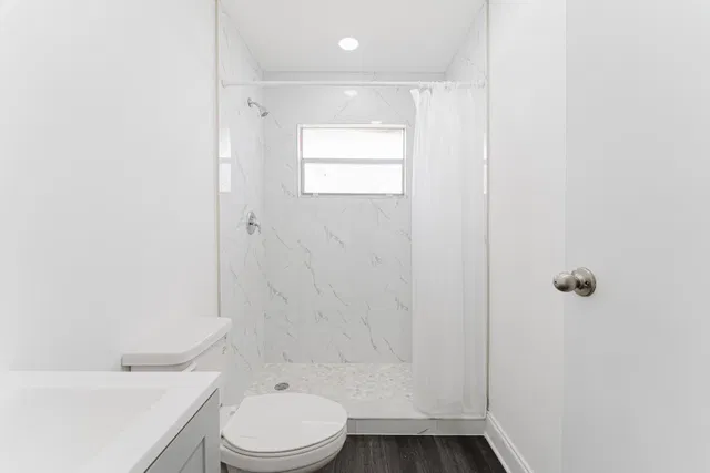 Residence photo 32