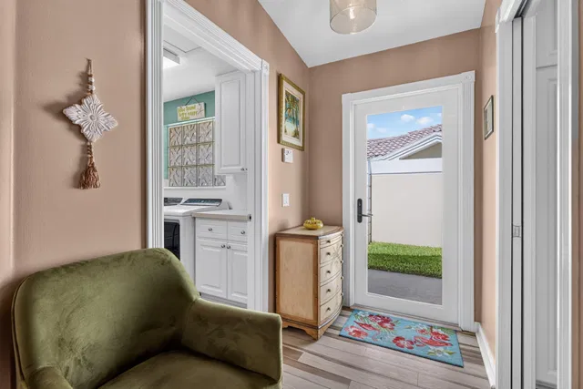 Residence photo 14