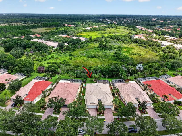 Residence photo 60