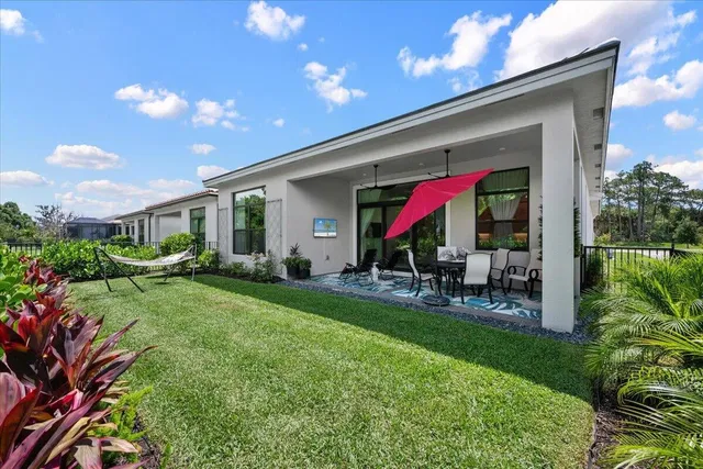 Residence photo 25