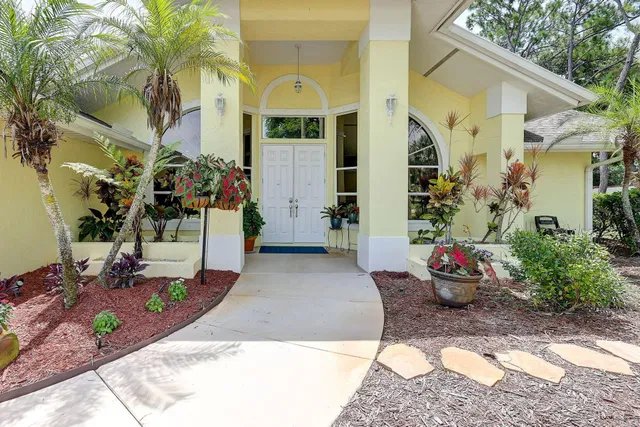  Residence photo 6