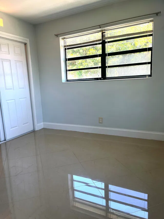 Residence photo 21