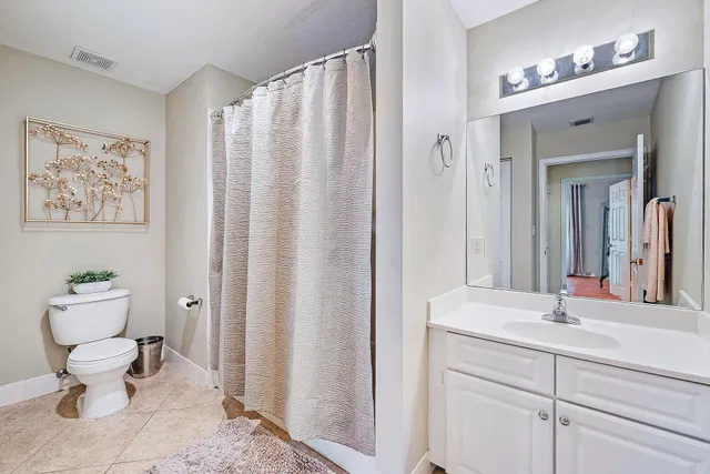 Town Center Jupiter Unit 225 photo 11