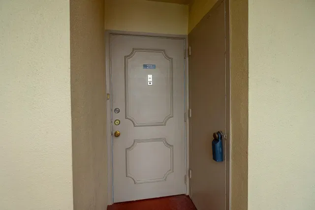 Unit 211 photo 2