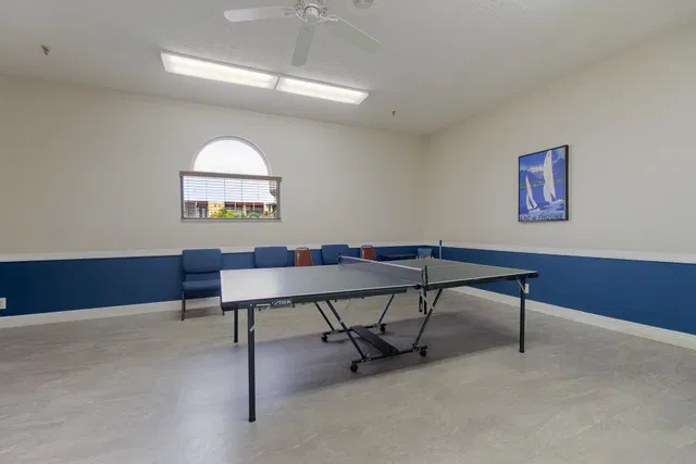 Unit 211 photo 36