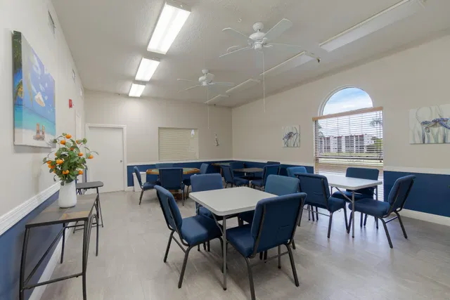 Unit 211 photo 39