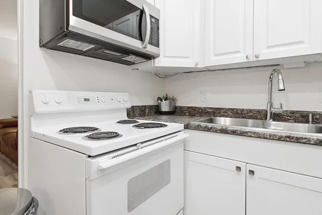  Residence photo 17
