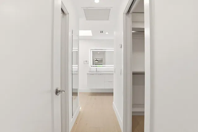  Residence photo 34
