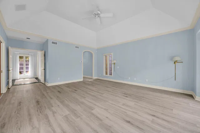 Residence photo 23