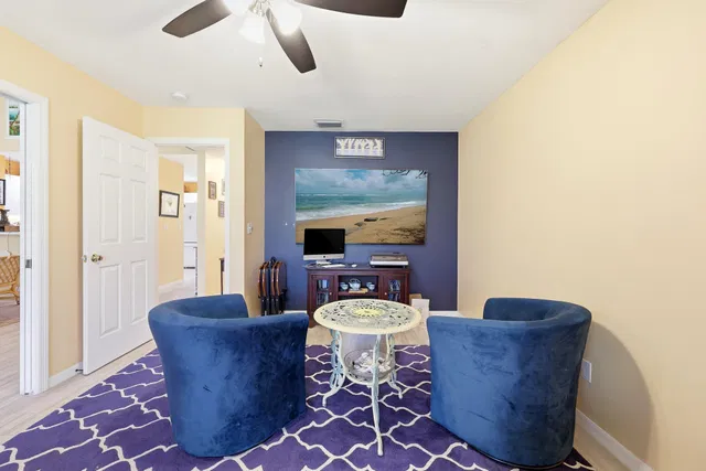  Residence photo 15