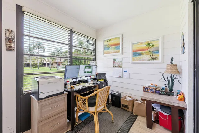  Residence photo 36