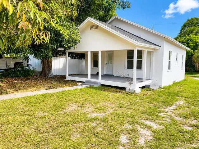 West Palm Beach Residence photo 2