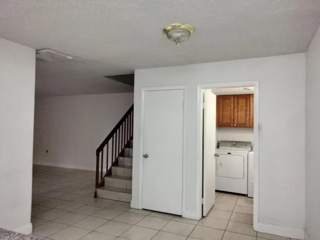 Residence photo 4
