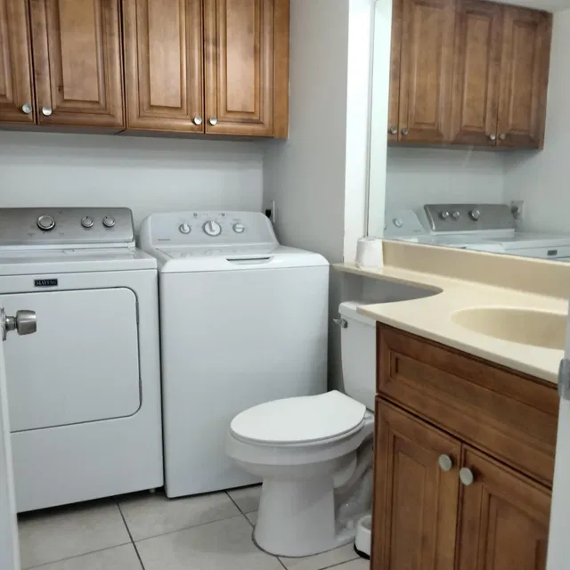 Residence photo 12