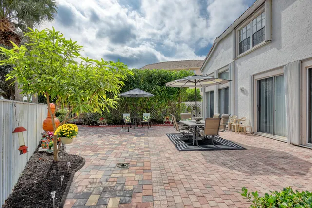 Residence photo 9