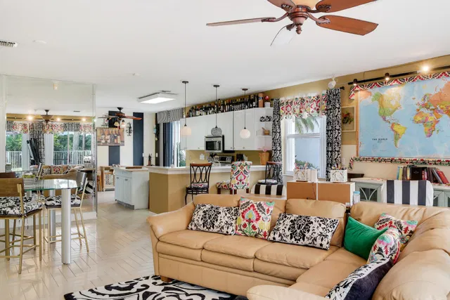 Residence photo 22