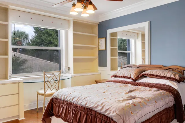 Residence photo 33