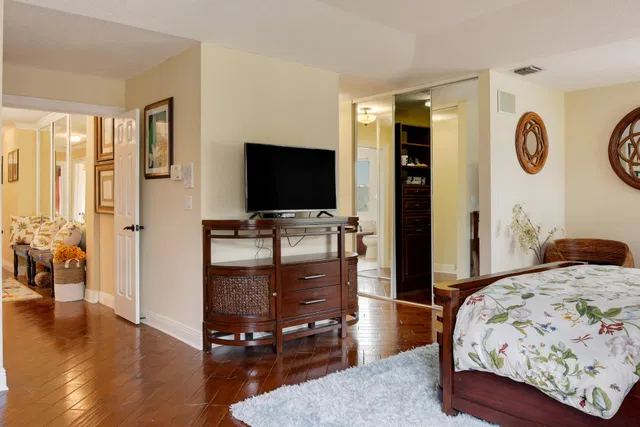 Residence photo 40