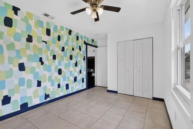 Residence photo 20