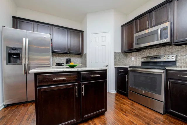Residence photo 15