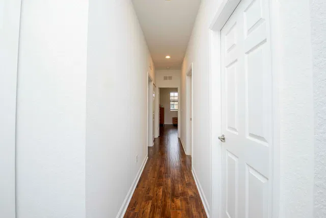 Residence photo 35
