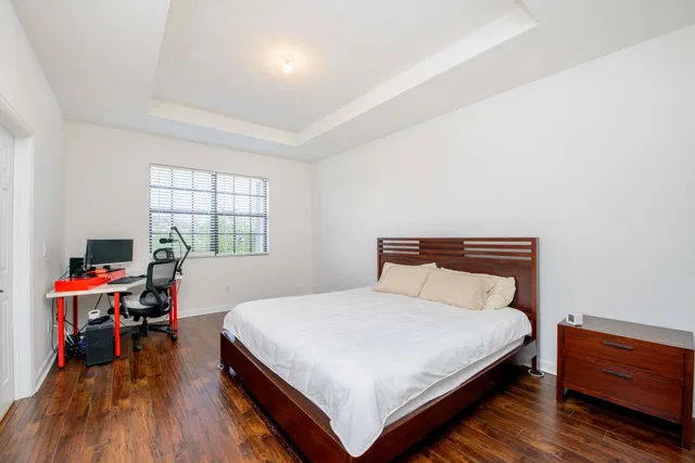 Residence photo 36
