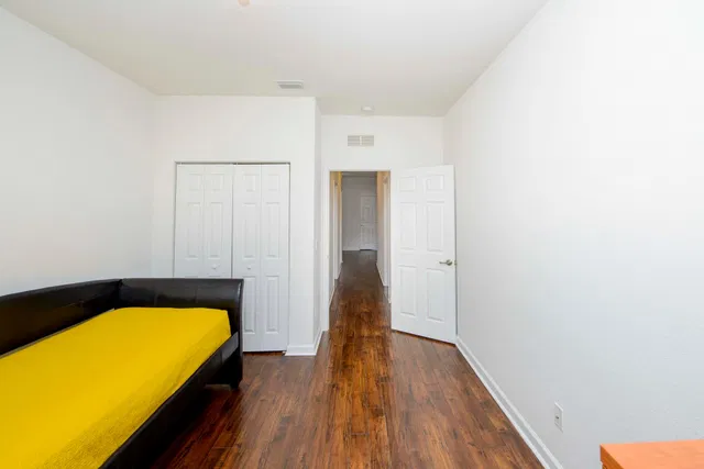 Residence photo 57