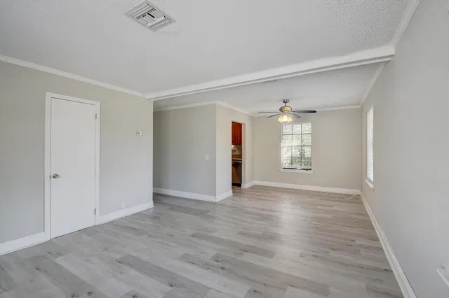 Residence photo 27
