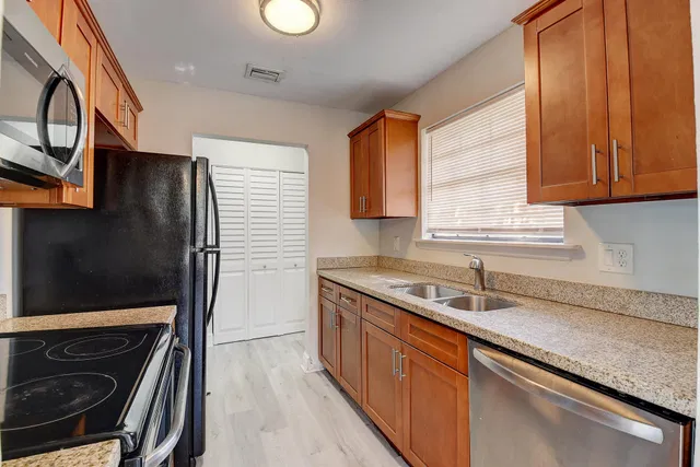Residence photo 32