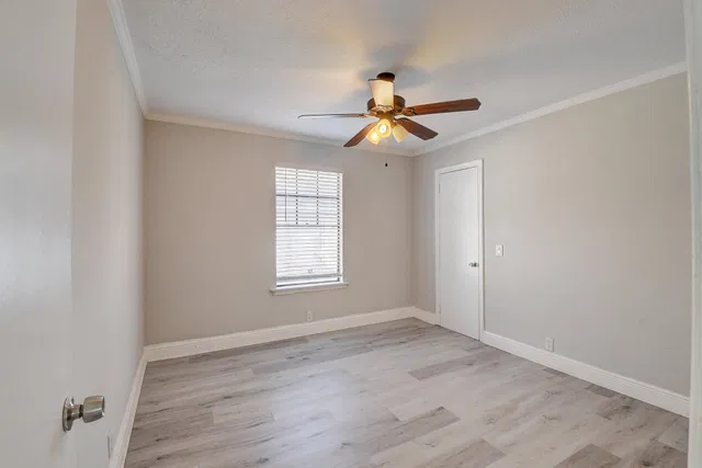 Residence photo 37