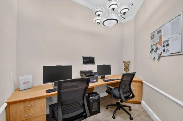 The Metropolitan Unit 409 photo 40