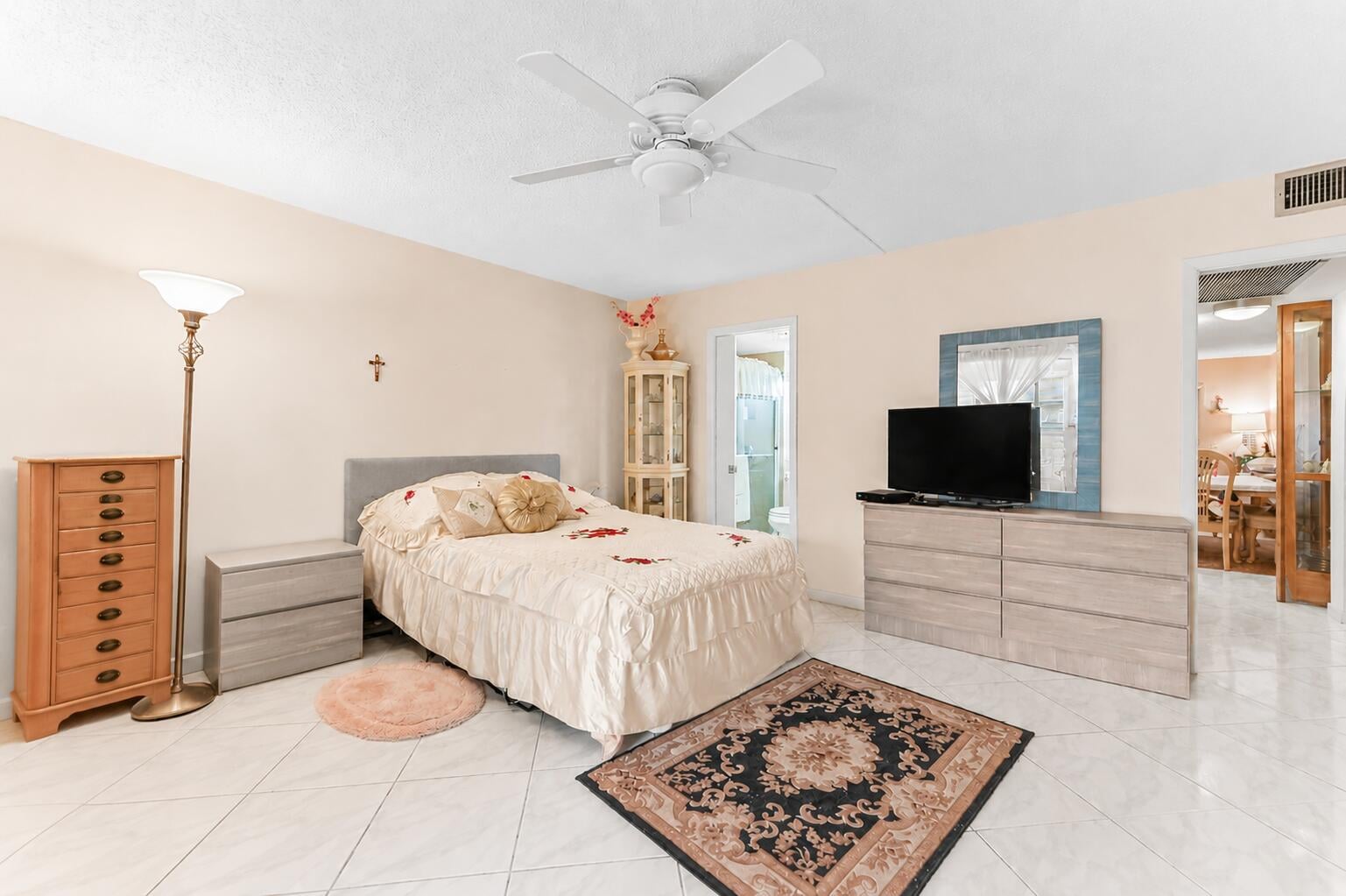  Residence photo 12