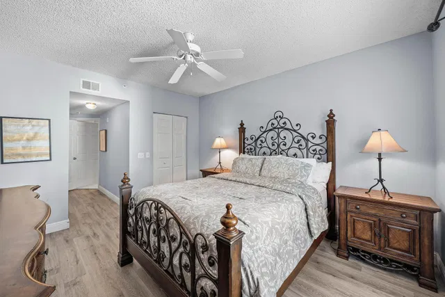 Residence photo 19